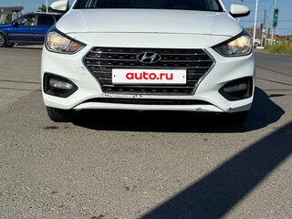 2017 Hyundai Solaris II, белый, 1150000 рублей, вид 4