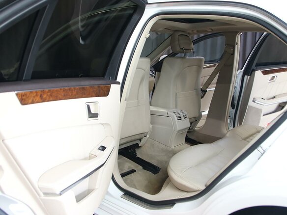 2014 Mercedes-Benz E-Класс 250 IV (W212, S212, C207) Рестайлинг, белый, 1899000 рублей - вид 5