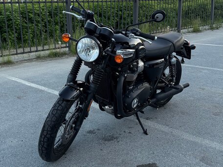 2018 Triumph Bonneville T100, чёрный, 1190000 рублей, вид 1