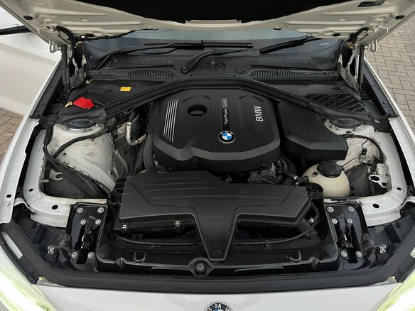 2015 BMW 1 серии 118i II (F20/F21) Рестайлинг, белый, 1499000 рублей - вид 12