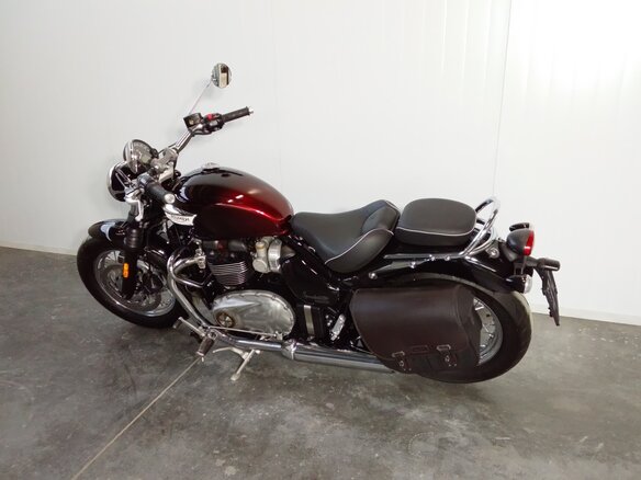 2024 Triumph Bonneville Speedmaster, красный, 1479000 рублей - вид 5