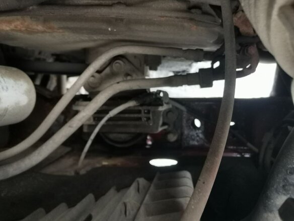 2004 Ford Transit, красный, 330000 рублей - вид 11