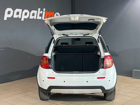 2013 Suzuki SX4 I (Classic) Рестайлинг, белый, 1049000 рублей, вид 5