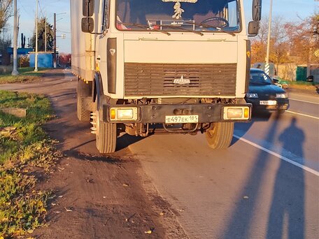 2008 МАЗ 5743, белый, 1300000 рублей, вид 5