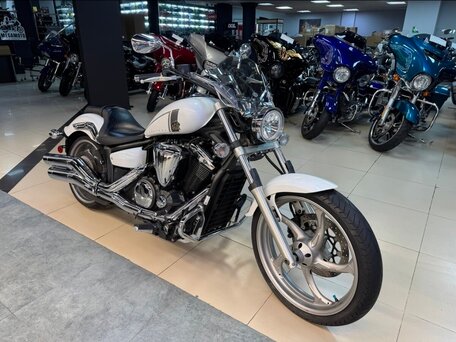 2013 Yamaha XVS1300, белый, 1050000 рублей, вид 1
