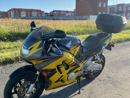 1997 Honda CBR 600F, жёлтый, 389000 рублей, вид 1