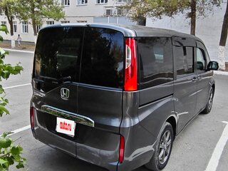 2019 Honda Stepwgn V Рестайлинг, серый, 2000000 рублей, вид 3