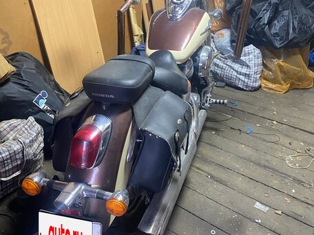 1996 Honda Shadow 750, коричневый, 520000 рублей, вид 2