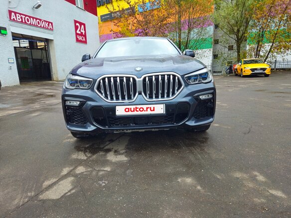 2020 BMW X6 30d III (G06), серый, 6599000 рублей - вид 2
