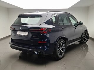 2026 BMW X5 40i IV (G05/G18) Рестайлинг, чёрный, 15750000 рублей, вид 3