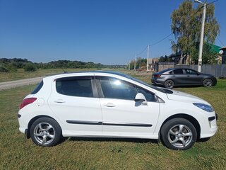 2010 Peugeot 308 I, белый, 600000 рублей, вид 2