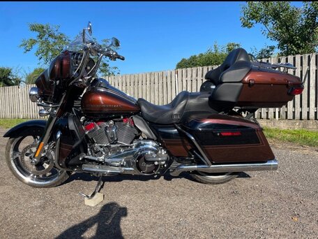 2019 Harley-Davidson CVO Street Glide, коричневый, 1947000 рублей, вид 2