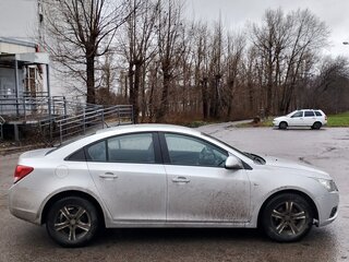 2012 Chevrolet Cruze I, серебристый, 600000 рублей, вид 4
