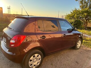 2009 Skoda Fabia II, красный, 617000 рублей, вид 5