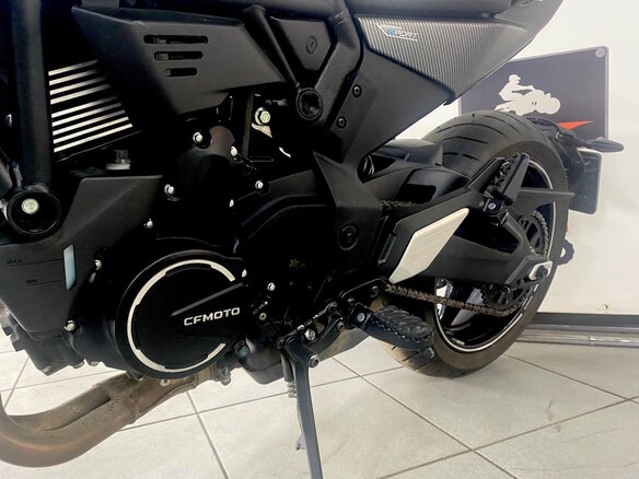 2024 CFMoto 700CL-X Sport, серый, 699000 рублей - вид 8