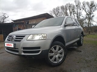 2006 Volkswagen Touareg I, серебристый, 950000 рублей, вид 1