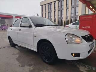 2011 Lada (ВАЗ) Priora I, белый, 320000 рублей, вид 2