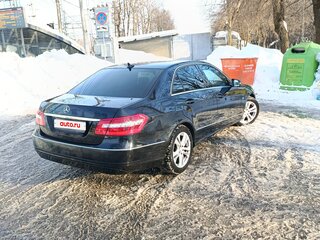 2010 Mercedes-Benz E-Класс 250 5G-Tronic IV (W212, S212, C207), чёрный, 1720000 рублей, вид 3