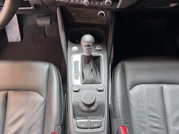 2022 Audi Q2 L 35 TFSI I Рестайлинг, белый, 2000000 рублей - вид 7