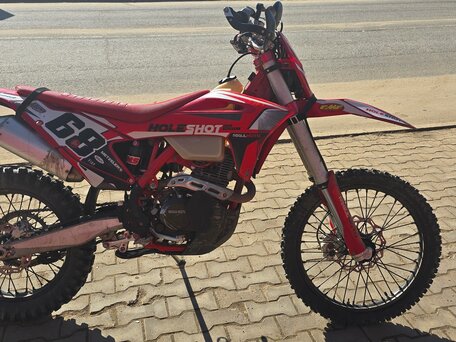 2024 Regulmoto Holeshot, красный, 230000 рублей, вид 2