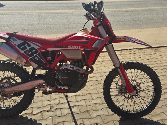 2024 Regulmoto Holeshot, красный, 230000 рублей - вид 1