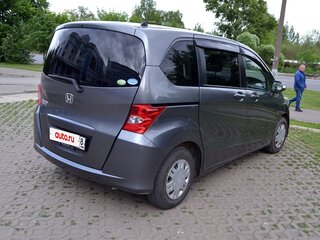 2009 Honda Freed I, серый, 890000 рублей, вид 4