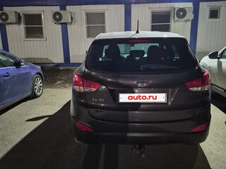 2015 Hyundai ix35 I Рестайлинг, коричневый, 1650000 рублей, вид 1