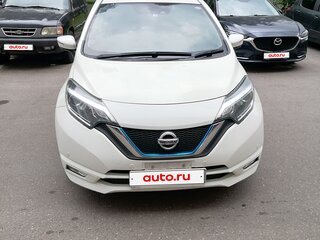 2017 Nissan Note e-Power II Рестайлинг, белый, 999999 рублей, вид 1