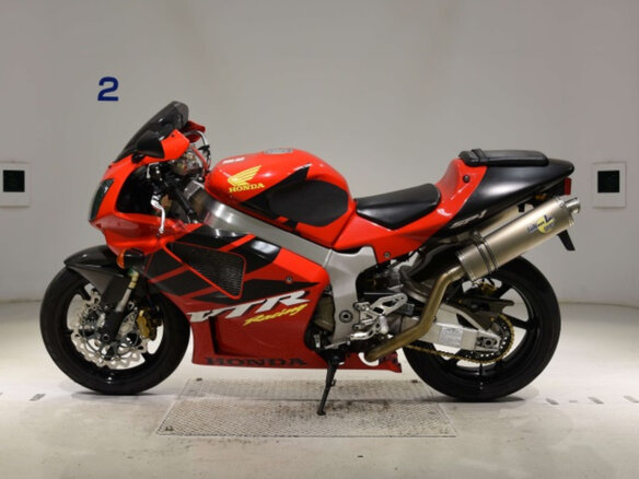 2001 Honda VTR 1000, красный, 320000 рублей - вид 2