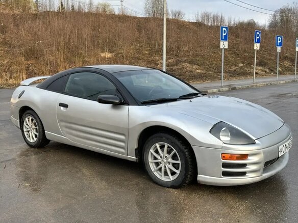 2002 Mitsubishi Eclipse III, серебристый, 550000 рублей - вид 2