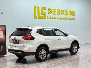 2023 Nissan X-Trail III Рестайлинг, белый, 2000000 рублей, вид 5