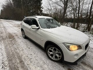 2011 BMW X1 18i I (E84), белый, 1200000 рублей, вид 1