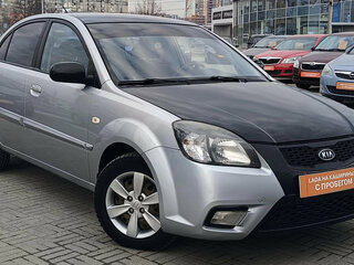 2010 Kia Rio II Рестайлинг, серебристый, 480000 рублей, вид 2