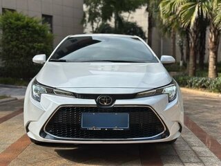 2023 Toyota Levin XII (E210) Рестайлинг, белый, 1570000 рублей, вид 2