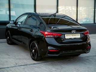 2017 Hyundai Solaris II, чёрный, 999000 рублей, вид 3