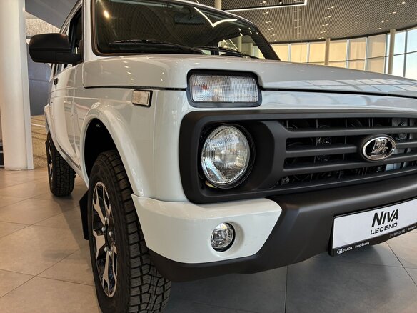 2025 Lada (ВАЗ) Niva Legend I, белый - вид 25