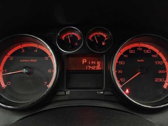2010 Peugeot 308 I, бежевый, 389000 рублей - вид 18