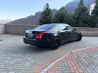 2011 Mercedes-Benz S-Класс 500 Long V (W221) Рестайлинг, чёрный, 2999777 рублей, вид 2