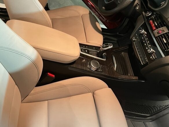 2018 BMW X4 28i I (F26), красный, 4100000 рублей - вид 8