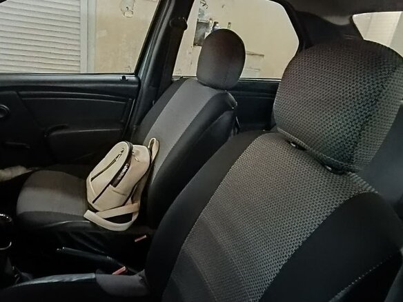 2011 Renault Logan I Рестайлинг, серый, 300000 рублей - вид 17