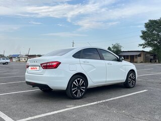 2021 Lada (ВАЗ) Vesta I, белый, 820000 рублей, вид 3