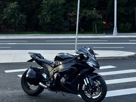 2018 Kawasaki ZX-10R Ninja, чёрный, 1299999 рублей, вид 4