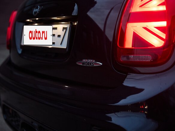 2019 Mini Hatch JCW III (F55/F56) Рестайлинг, синий, 2600000 рублей - вид 11