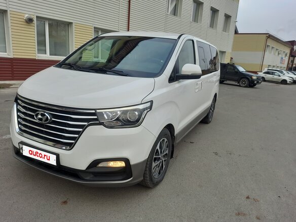 2019 Hyundai Grand Starex I Рестайлинг 2, белый, 3600000 рублей - вид 2