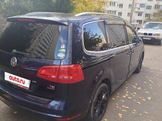 2012 Volkswagen Sharan II, синий, 1100000 рублей, вид 4