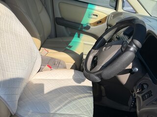 1999 Toyota Harrier I (XU10), белый, 950000 рублей, вид 5