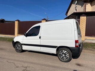 2011 Peugeot Partner I Рестайлинг, белый, 470000 рублей, вид 4