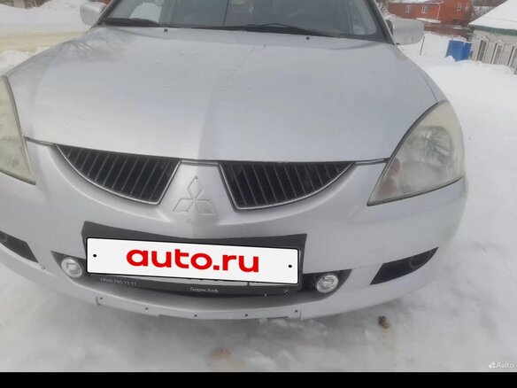 2005 Mitsubishi Lancer IX Рестайлинг, серебристый, 400000 рублей - вид 1