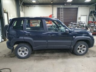 2024 Lada (ВАЗ) Niva Travel I, зелёный, 1350000 рублей, вид 3