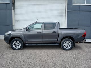 2019 Toyota Hilux VIII, серый, 4400000 рублей, вид 4
